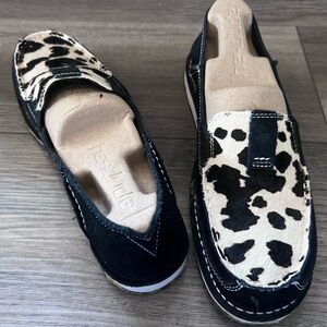Ariat Cruisers- cow print